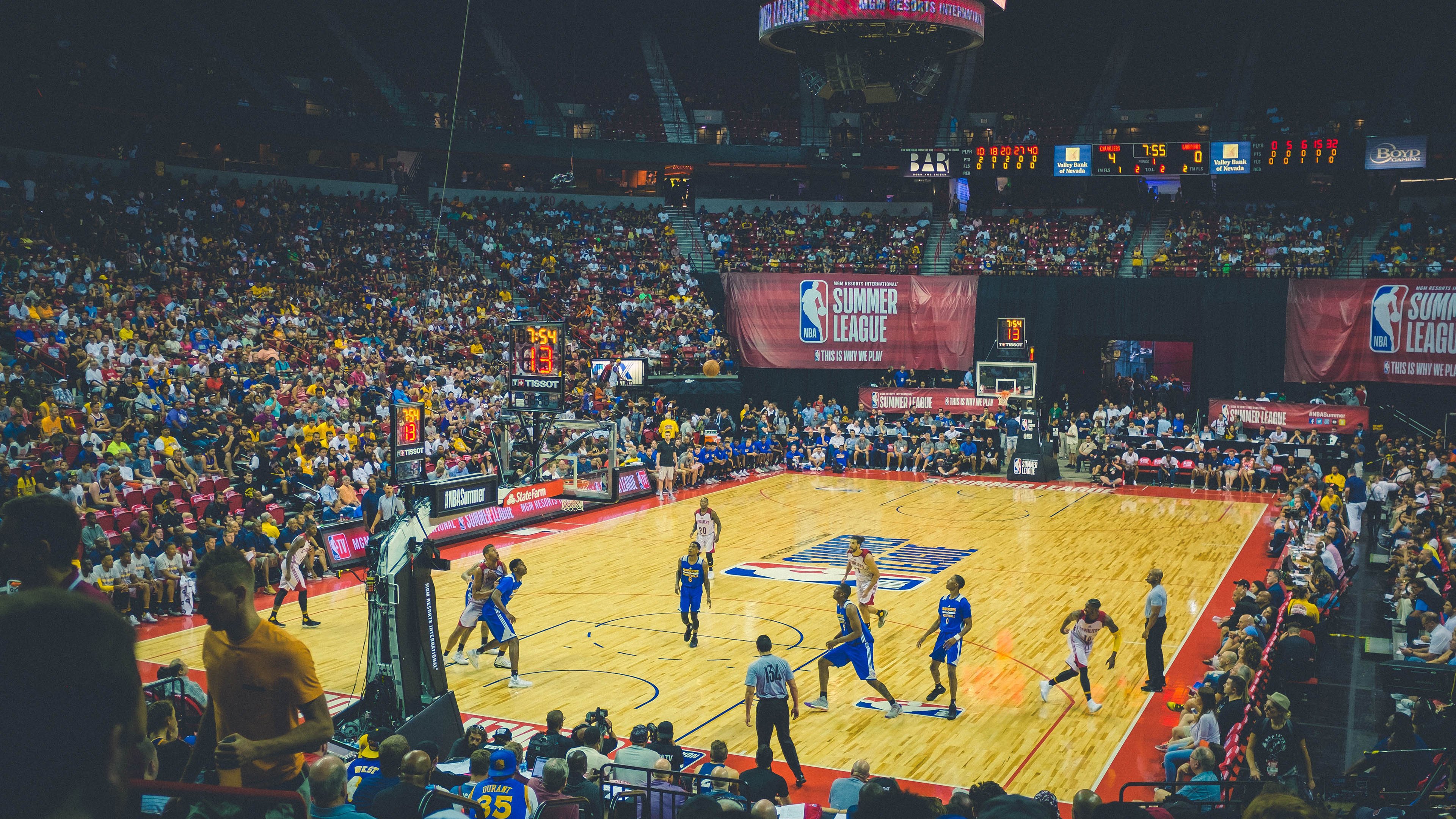 DOTA2观赛热潮不减各大平台竞争激烈，dota2 观看比赛